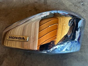 05 Honda VTX 1300 VTX1300R Right Side Mid Frame Cover Fairing 83400MEA5700 A1 - Picture 1 of 5