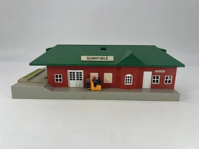 Estação de trem Bachmann #3014/3015 escala HO Sunnyvale construção montada feira - Imagem 1 de 4