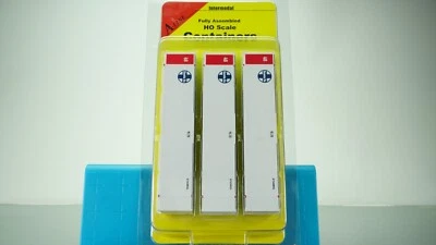 InterMountain A-Line Containers 48" Santa Fe 3 Pack HO scale - Image 1 of 2