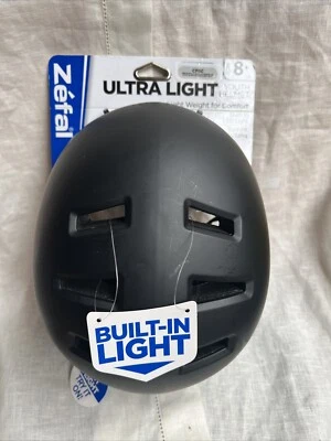 Casco Zefal Ultraligero Juvenil Edad 8+ Ligero Incorporado Luz LED Negro. Leer Foto 1 de 4