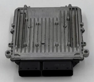 Mercedes Benz ML-E-Class W166 W212 OM642 CDI Engine Control Unit A6429007000 - Foto 1 di 2