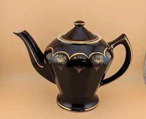 Hall China Co. Albany Teapot Brown / Mahogany w/gold detail 6-cup USA 1950s - Picture 1 of 8