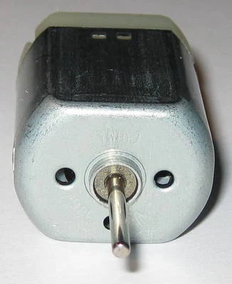 Motor 280 Mabuchi DC / Mini Generador - 12 VDC - Generar 1 V por 800 RPM Foto 1 de 4