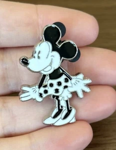 WALT DISNEY MINNIE MAUS SCHWARZ & WEISS POKA PUNKT KLEID PIN - Bild 1 von 2