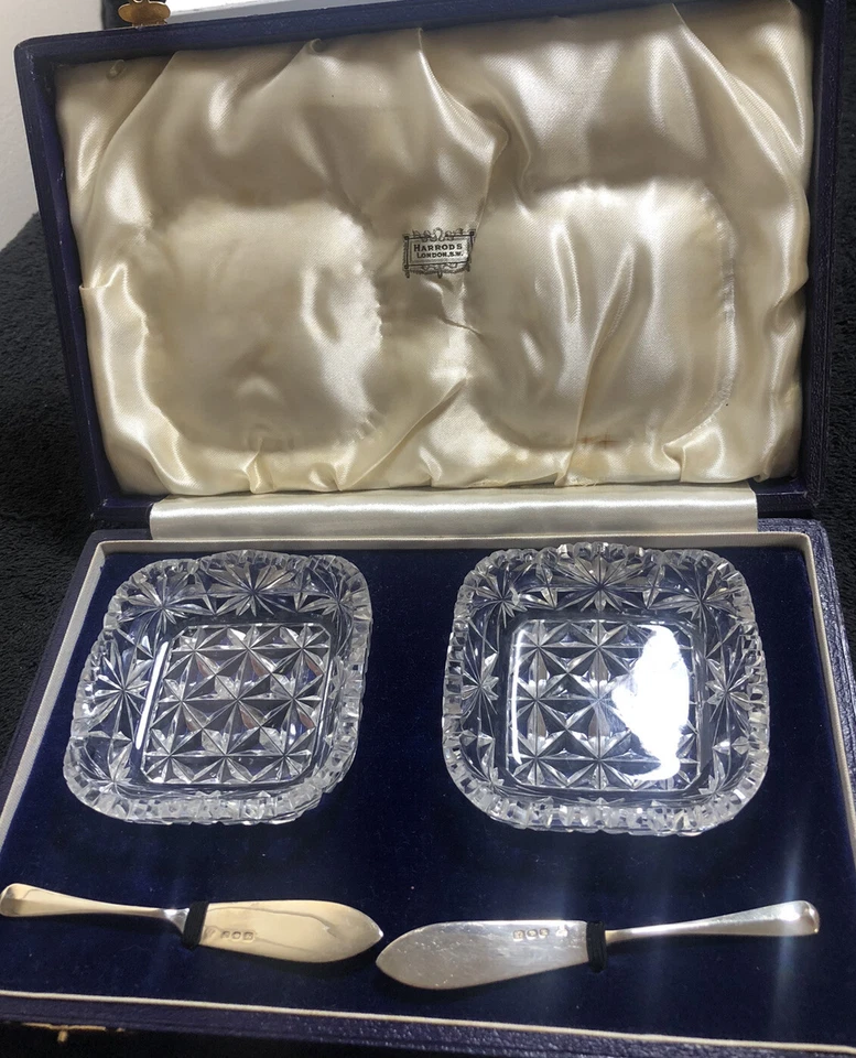Vintage Harrod's Cut Glass Butter Dish With Silver Butter Knives Set - Image 1 of 4