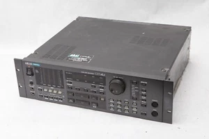 GRABADORA DE DISCO DURO DIGITAL PROFESIONAL AKAI DR4 4 PISTAS SIN HDD SH - Imagen 1 de 7
