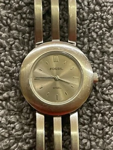 Fossil Steel FS-2603 Solid Stainless Steel Quartz Analog Ladies Watch Sz. 6 1/4" - Picture 1 of 4