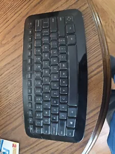 Microsoft Arc Keyboard - Black - Wireless - No Receiver - 1392 - Picture 1 of 5