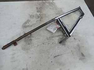 MERCEDES 220 250 280 300 SE RIGHT VENT WINDOW DOOR GLASS WING 111 2DR 112 FRONT