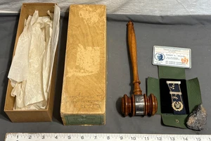 1955 Masonic DeMolay Rosewood GAVEL Harmony PAST MASTER COUNCILOR PMC 10k Medal - Picture 1 of 17