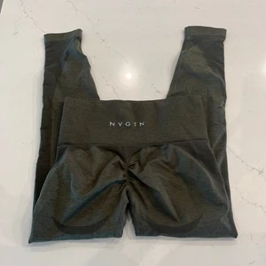 NVGTN Green Workout Leggings Size Small - Picture 1 of 8