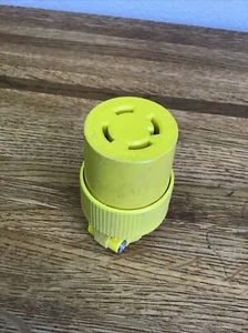 Pass and Seymour Legrand L1630-R 30 Amp 480 Volt Twist Lock Female - Picture 1 of 5