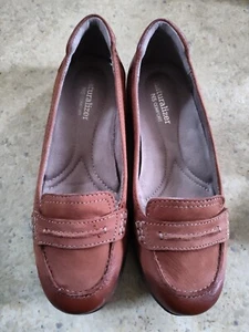 New Naturalizer N5 Comfort Sz 5M  Rusty Tan Women's Leather Shoe  - Picture 1 of 9