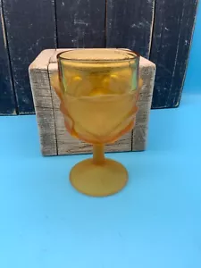 Copa de vino vintage de vidrio ámbar hoja de repollo, L H Wright - Imagen 1 de 6