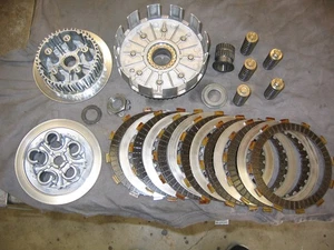 87 88 89 90 91 92 93 94 95 96 97 98 99 HONDA CR125 OEM CONJUNTO DE EMBRAGUE COMPLETO BONITO - Imagen 1 de 15