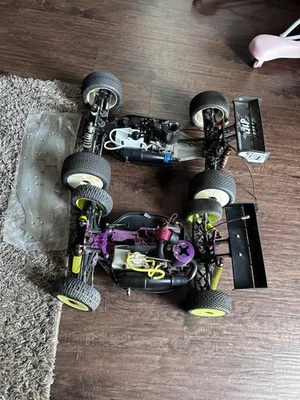 Hot Bodies D8t And Modified D8t Evo3 Nitro Buggy - Image 1 of 3