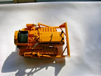 CCM  Cat D-2  Brass Dozer  1/48  (No Box) - Image 1 of 4