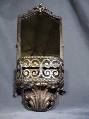 Antiguo espejo de pared de metal dorado renacimiento español con maceta, Oscar Bach, Art Deco Foto 1 de 4