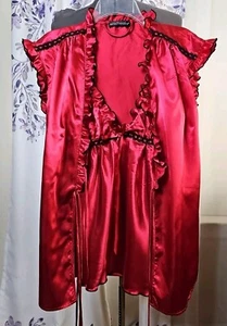 Cinema Etoile Seductive Wear Satin Red Black Trim Chemise Plus robe Size S - Picture 1 of 9