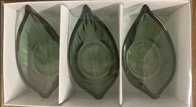 Nuevo en caja juego de 3 soportes de luz de té Pier 1 hoja verde Foto 1 de 3