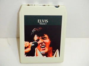 8 Track Tape Elvis Presley A Legendary Performer Volume 1 - Picture 1 of 3