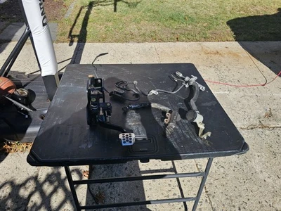 Pedal de embrague Infiniti G35 2003-2006 transmisión manual MT 6 velocidades ¡con extras! Foto 1 de 4