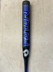 Bate de softbol lanzamiento lento exclusivo OG DEMARINI FUTURE 26,5 OZ ASA USSSA SELLO DOBLE - Imagen 1 de 11