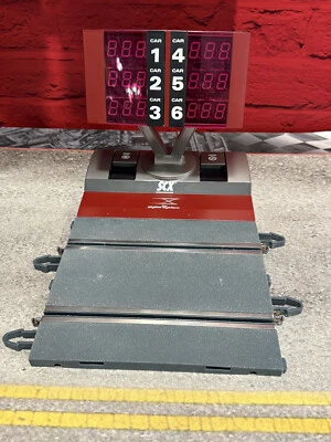 CRONÓMETRO DIGITAL SCX ESCALA 1/32 CON 1,2,3,4,5,6 - USADO Foto 1 de 3