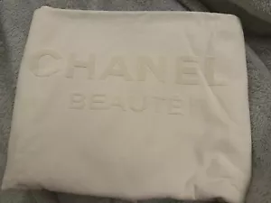 Rare Chanel Vip Gift Extra Large Beige Beach Towel with Drawstring Pouch - Picture 1 of 5