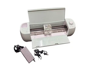 Cricut Explore Air 2 Intelligent Cutting Machine - Mint *Craft - Picture 1 of 3