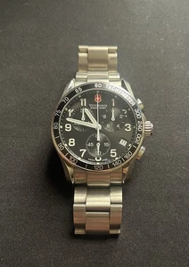 Victorinox Swiss Army Titanium Chrono Classic 241171 - Picture 1 of 8