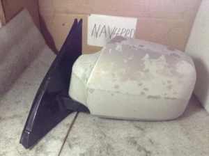 2002 2003 2004 Isuzu AXIOM Left Side POWER Mirror OEM #A194 - Picture 1 of 9