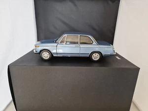 1:18 KYOSHO BMW 2002 TII LIGHTBLUE OVP - Bild 1 von 16