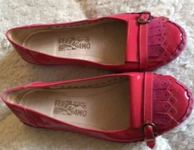 Salvatore Ferragamo charol/gamuza cuero planos 7,5 Italia Foto 1 de 4