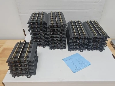 MTH Rail King Real Trax straight 40-1012-2 lot Of 31 Track Assortment 5.5' To 3' - Image 1 of 4