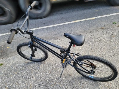 GT Mach 1 Pro  Bmx Bike Bicycle Double Down Tube Mid-School BMX Rare Mach One  - Image 1 of 4