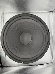 (1) Radio Shack 15 Inch Bass Woofer Speaker 40-1035 150W 8 Ohms - Picture 1 of 7