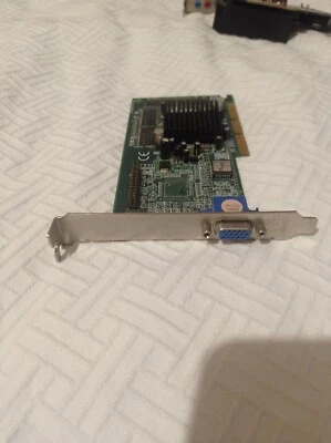 Sparkle sp5300/32mb NVIDIA m64 32mb Scheda grafica AGP PER COMPUTER PC FISSO - Immagine 1 di 3