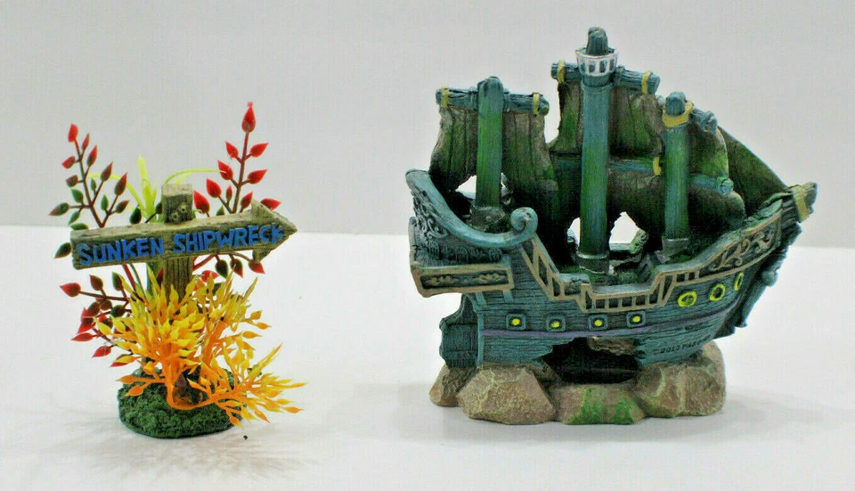 Decoração de naufrágio de aquário afundado 6 x 6 x 2,5 decoração barco e placa navio caverna - Imagem 1 de 4