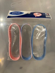 New York Yankees Baseball Logo Pack Of 3 Adult Silicone Bracelets Wristbands - Picture 1 of 2