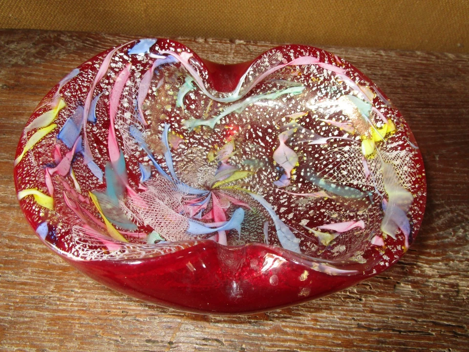 Joli vide poche cendrier en verre de Murano - Photo 1/4