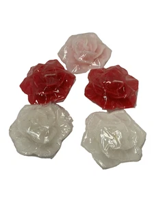 5 small rose shaped candles pink red white - Bild 1 von 2