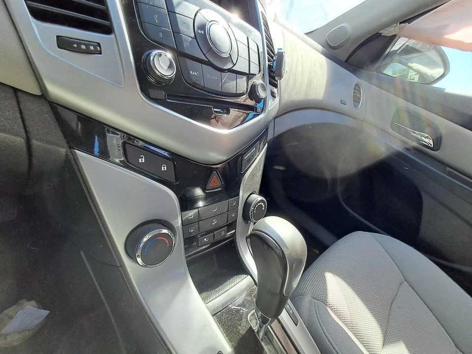 Chevrolet Cruze 2013 unidad de control de climatización usada 65 k millas genuino OEM 655-02482 Foto 1 de 1