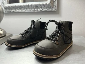 The Children Place Boys Lace-Up Hi Top Gray Boots Size 11 - Picture 1 of 10
