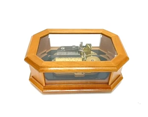 Caja de música JOBIN REUGE - lijado facetado madera de cerezo Unchained Melody - caja de música - Imagen 1 de 1