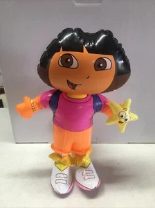 13,5” Dora la Exploradora 2010 con mochila inflable nueva en paquete - Imagen 1 de 10