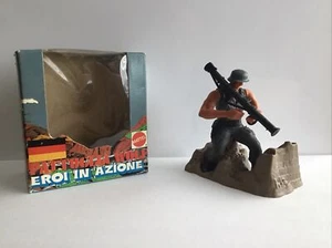 DE COLECCIÓN MATTEL 1974 HÉROES EN ACCIÓN EROI IN AZIONE SOLDADO ALEMÁN LOBO BAZUCA - Imagen 1 de 17