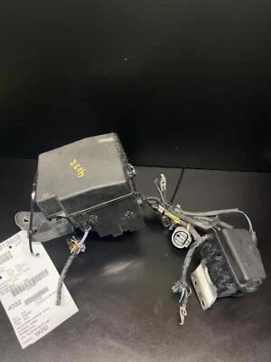 20 MITSUBISHI MIRAGE Engine Fuse Box — 第 1/4 张图片