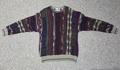 Vintage 80s / 90s Florence Tricot Coogi Style 3D Sweater  Size Large - Image 1 of 4