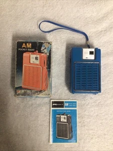Vintage Kmart 6-31-09 Solid State Portable Pocket AM Radio Blue READ - Picture 1 of 11